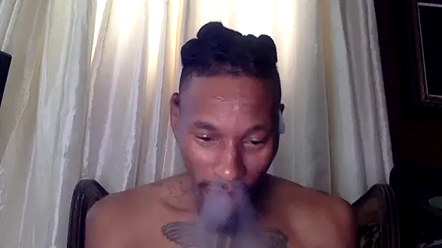 KingDerRico online show from November 2025 03:01:02 PM