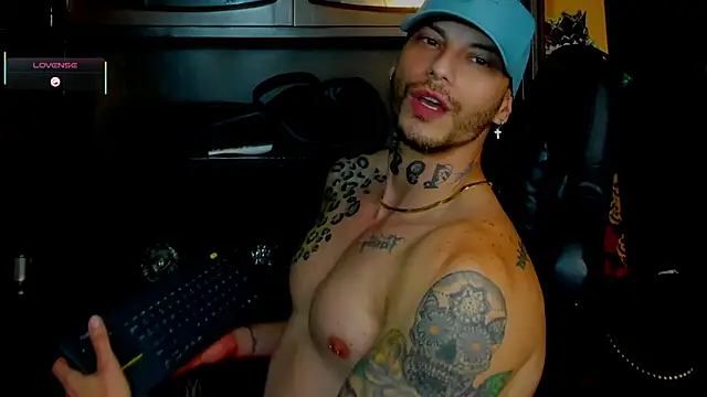 RickG Oficial online show from November 2025 12:33:01 AM