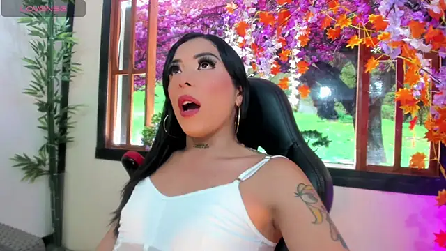 Snapshot of Susan_DiSantys chatting on February 2025 01:35:01 AM Susan DiSantys online show from February 2025 01:35:01 AM