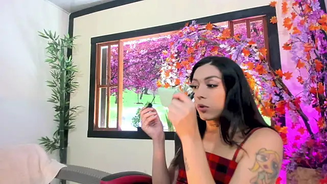 Snapshot of Susan_DiSantys chatting on February 2025 07:19:02 PM Susan DiSantys online show from February 2025 07:19:02 PM