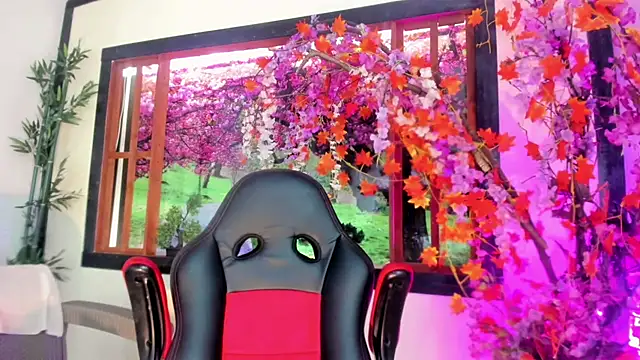 Snapshot of Susan_DiSantys chatting on March 2025 08:20:02 PM Susan DiSantys online show from March 2025 08:20:02 PM