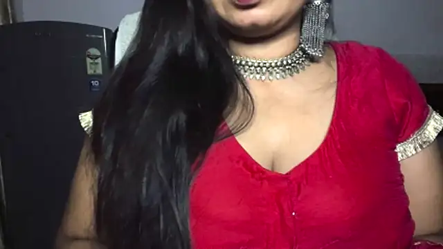 Snapshot of Gulaboo_bhabi chatting on June 2026 05:14:01 PM Gulaboo bhabi online show from June 2026 05:14:01 PM