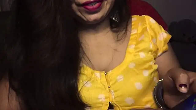 Snapshot of Gulaboo_bhabi chatting on June 2026 04:16:02 PM Gulaboo bhabi online show from June 2026 04:16:02 PM