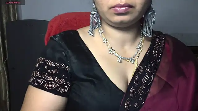Snapshot of Gulaboo_bhabi chatting on July 2026 12:26:02 AM Gulaboo bhabi online show from July 2026 12:26:02 AM