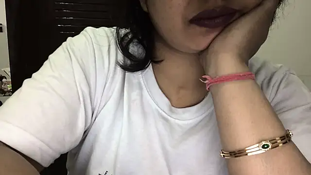 Snapshot of Gulaboo_bhabi chatting on March 2025 01:56:01 PM Gulaboo bhabi online show from March 2025 01:56:01 PM