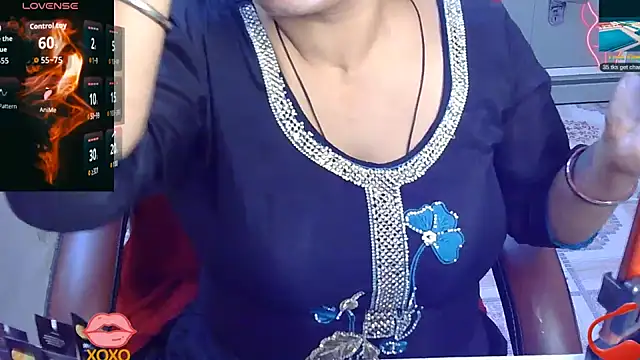 Snapshot of Gulaboo_bhabi chatting on September 2025 12:31:02 PM Gulaboo bhabi online show from September 2025 12:31:02 PM