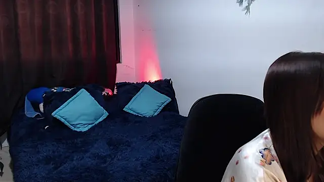 Zoe--khalL online show from February 2026 05:03:02 AM