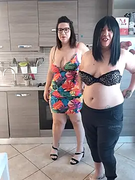 carolyne2023 online show from April 2026 07:33:02 AM