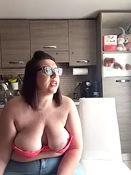 carolyne2023 online show from April 2026 07:22:02 AM