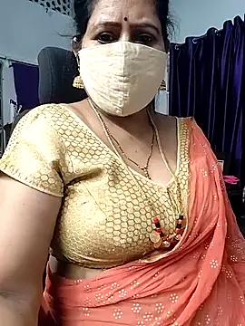 Snapshot of Rani_Darling_99 chatting on June 2026 04:23:02 PM Rani Darling 99 online show from June 2026 04:23:02 PM