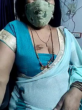 Snapshot of Rani_Darling_99 chatting on April 2026 04:14:02 PM Rani Darling 99 online show from April 2026 04:14:02 PM
