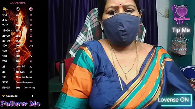 Snapshot of Rani_Darling_99 chatting on May 2026 08:08:01 PM Rani Darling 99 online show from May 2026 08:08:01 PM