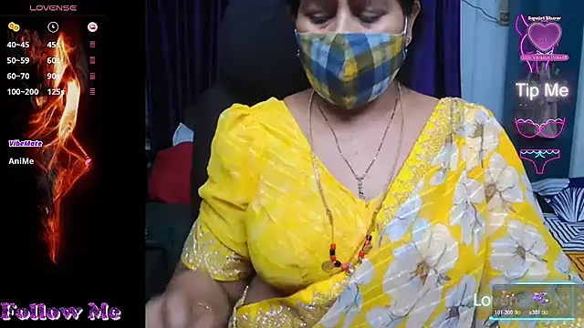 Snapshot of Rani_Darling_99 chatting on May 2026 04:48:02 PM Rani Darling 99 online show from May 2026 04:48:02 PM