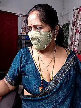 Snapshot of Rani_Darling_99 chatting on June 2026 03:11:02 PM Rani Darling 99 online show from June 2026 03:11:02 PM