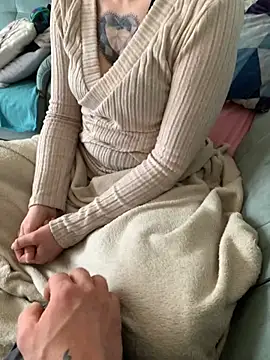 Snapshot of Natric24 chatting on February 2025 01:03:01 PM Natric24 online show from February 2025 01:03:01 PM