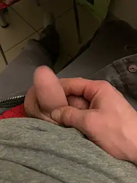 Snapshot of Natric24 chatting on December 2024 02:15:01 AM Natric24 online show from December 2024 02:15:01 AM