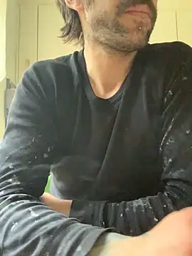 Snapshot of Natric24 chatting on December 2024 12:22:01 PM Natric24 online show from December 2024 12:22:01 PM