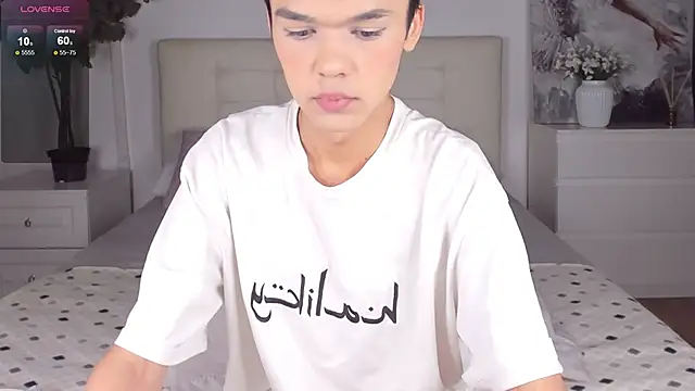 Felix Rey online show from March 2026 09:48:01 PM