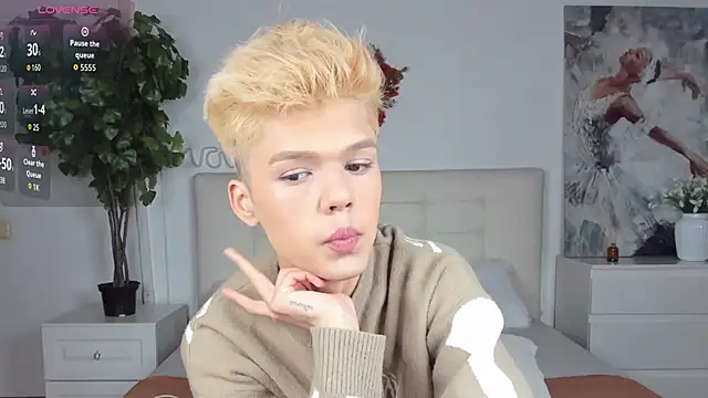 Snapshot of Felix_Rey chatting on November 2025 03:48:02 PM Felix Rey online show from November 2025 03:48:02 PM