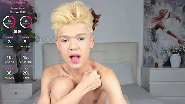 Snapshot of Felix_Rey chatting on November 2025 08:53:01 PM Felix Rey online show from November 2025 08:53:01 PM