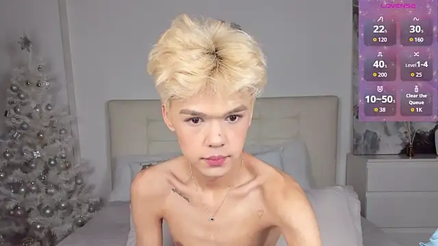 Snapshot of Felix_Rey chatting on January 2026 12:31:01 PM Felix Rey online show from January 2026 12:31:01 PM