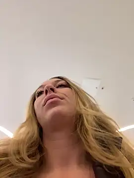 Sweet   Emily online show from February 2026 03:22:01 PM