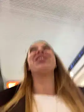 Sweet   Emily online show from December 2025 12:07:01 PM