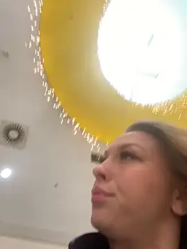 Sweet   Emily online show from December 2025 12:05:01 PM