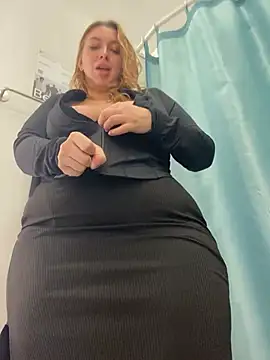 Snapshot of Sweet___Emily chatting on January 2025 06:41:02 PM Sweet   Emily online show from January 2025 06:41:02 PM