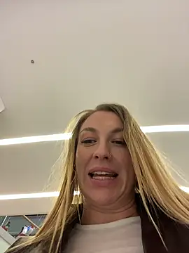 Sweet   Emily online show from November 2025 01:44:02 PM