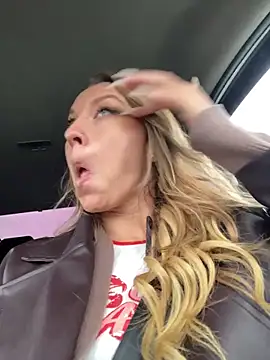 Sweet   Emily online show from November 2025 12:42:01 PM