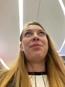 Sweet   Emily online show from December 2025 11:38:02 AM