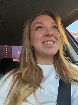 Sweet   Emily online show from December 2025 01:06:01 PM