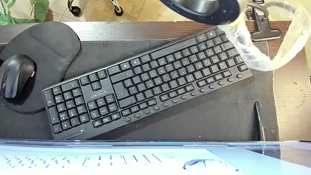 Amy Walker online show from April 2026 06:19:02 PM