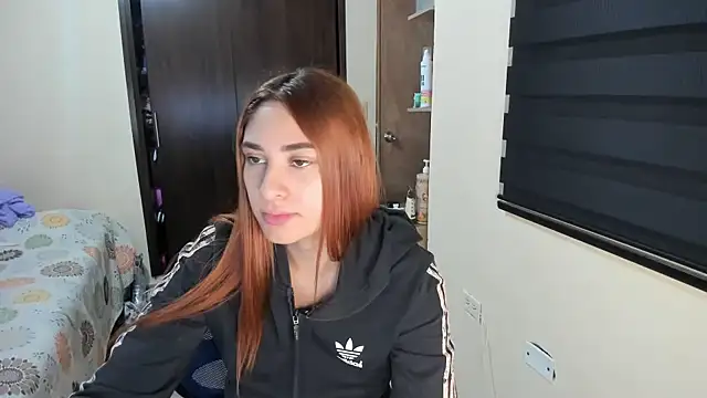 Amy Walker online show from October 2025 08:13:02 PM