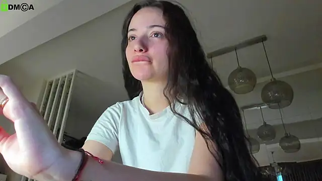 IreneVON online show from March 2026 04:46:02 AM