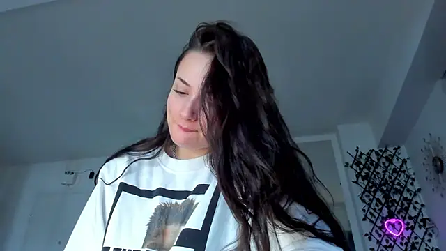 IreneVON online show from March 2025 06:31:01 AM