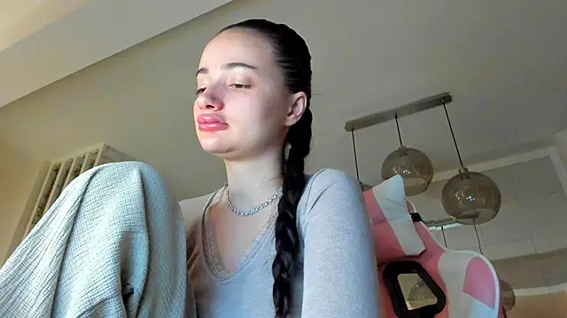 IreneVON online show from January 2026 03:43:02 AM