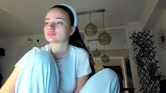 IreneVON online show from February 2026 05:05:01 AM