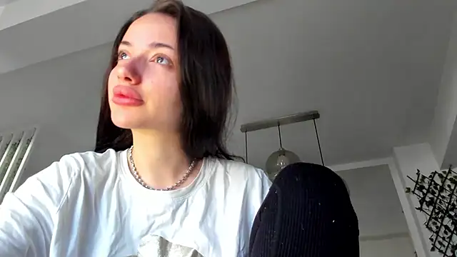 IreneVON online show from March 2025 05:58:02 AM