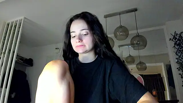 IreneVON online show from February 2026 04:43:02 AM