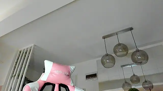 IreneVON online show from January 2026 05:01:01 AM