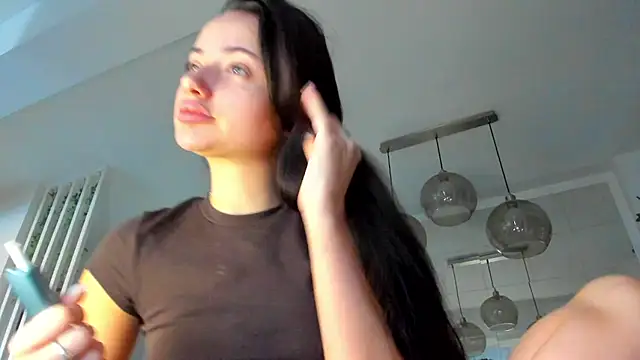 IreneVON online show from November 2025 06:01:01 AM