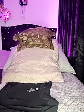 EimyParker  online show from December 2025 09:07:02 PM