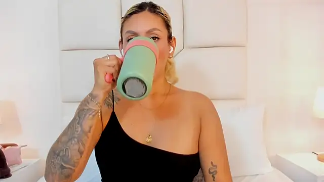 Emily robertss online show from January 2026 07:29:02 PM