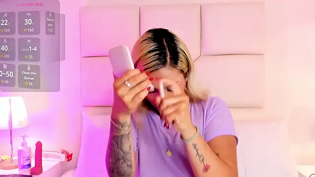 Emily robertss online show from January 2026 07:40:01 PM