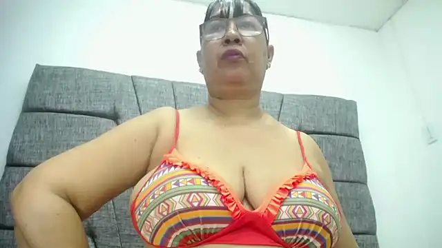 MilfPleasure online show from April 2026 06:13:02 PM