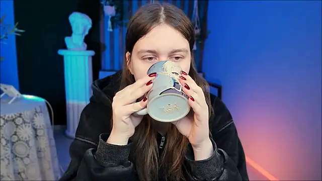 FioraMarmoris online show from March 2026 05:32:01 AM