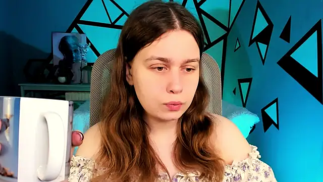 FioraMarmoris online show from March 2026 05:20:01 AM