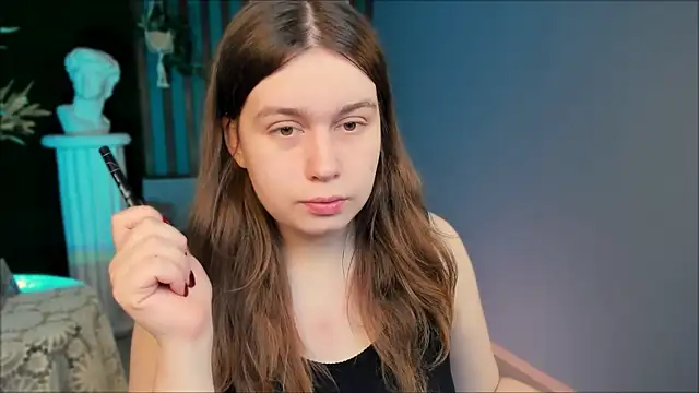 FioraMarmoris online show from March 2026 06:47:01 AM